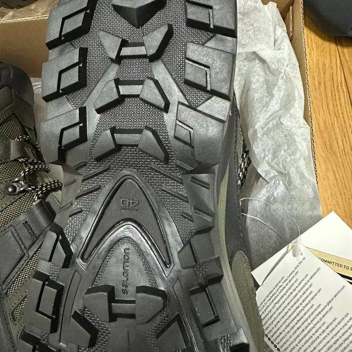 [BUNJANG] Salomon Quest 4 GTX Hiking Boots / 살로몬 퀘스트4 GTX