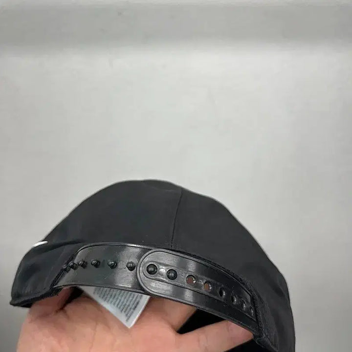 [BUNJANG] Burberry New Nylon Baseball Cap Black Horseferry Print / 버버리 신형 나일론 볼캡