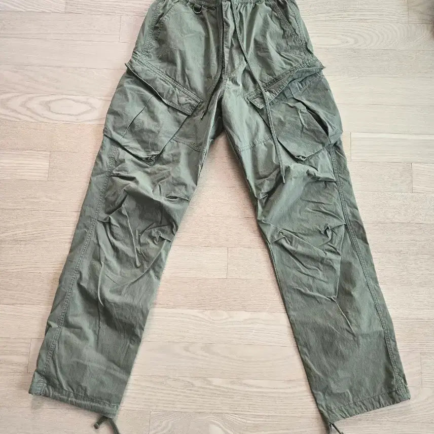 [BUNJANG] Extra Ordinary Utility Khaki Cargo Pants / 엑스트라 오다너리 유틸리티 카키색 카고 팬츠