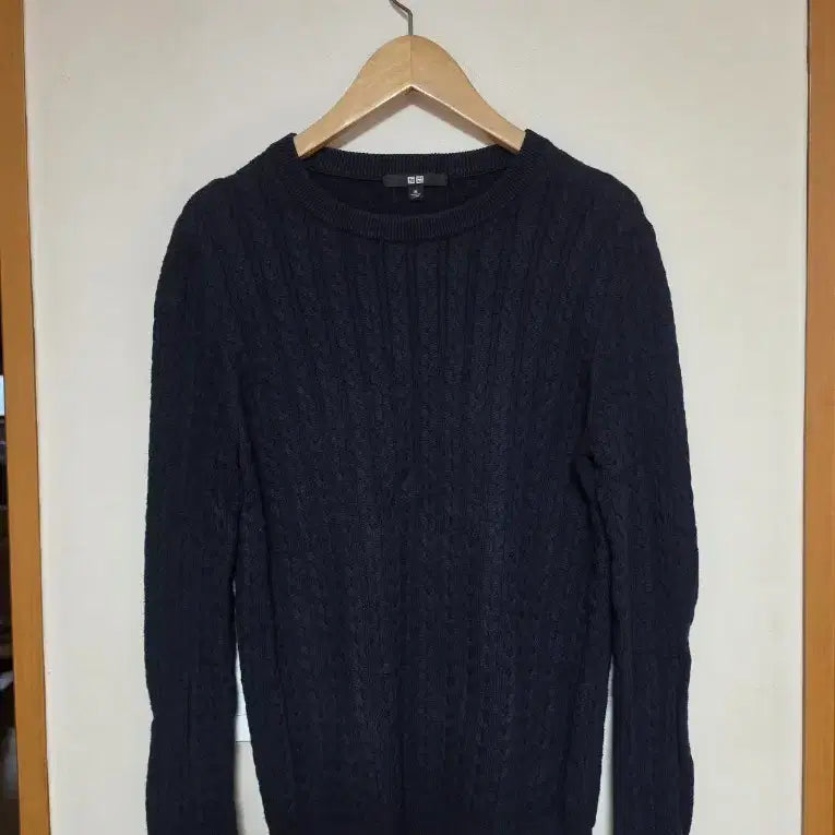 [BUNJANG] Uniqlo Navy Cable Knit Sweater XL / 유니클로 네이비 꽈배기 니트