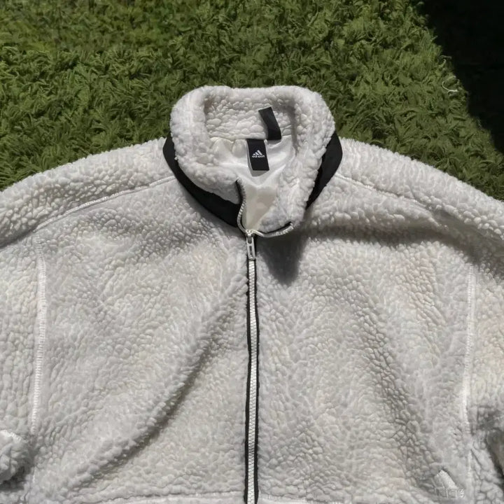 [BUNJANG] Adidas White Fleece Jacket L / (L) 아디다스 화이트 뽀글이 플리스 자켓 / 아디다스 후리스
