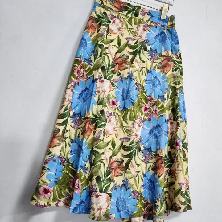 [BUNJANG] Agidor 2023 Linen Rayon Floral Long Skirt / 에이지도르2023린넨레이온 플라워 롱스커트55반~66