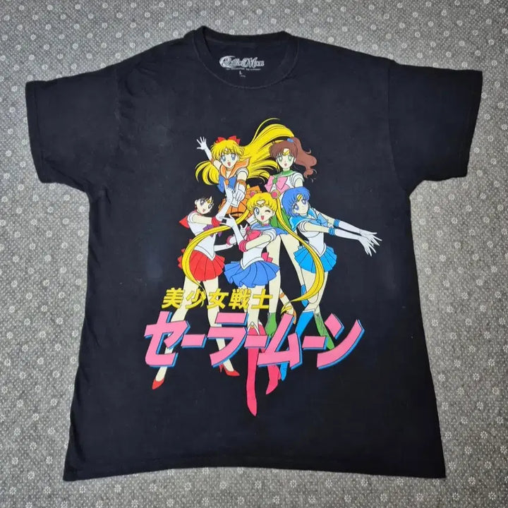 [BUNJANG] Sailor Moon Official T-Shirt / [L]세일러문 오피셜 티셔츠 -232