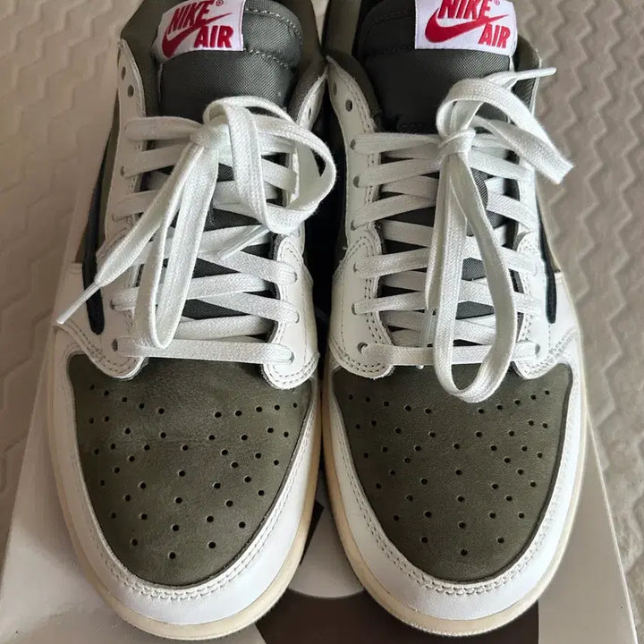 [BUNJANG] Nike Jordan 1 Travis Scott Low Reverse Olive (US 8.5) / [265] 나이키 조던 1  트래비스 스캇 로우 리버스 올리브