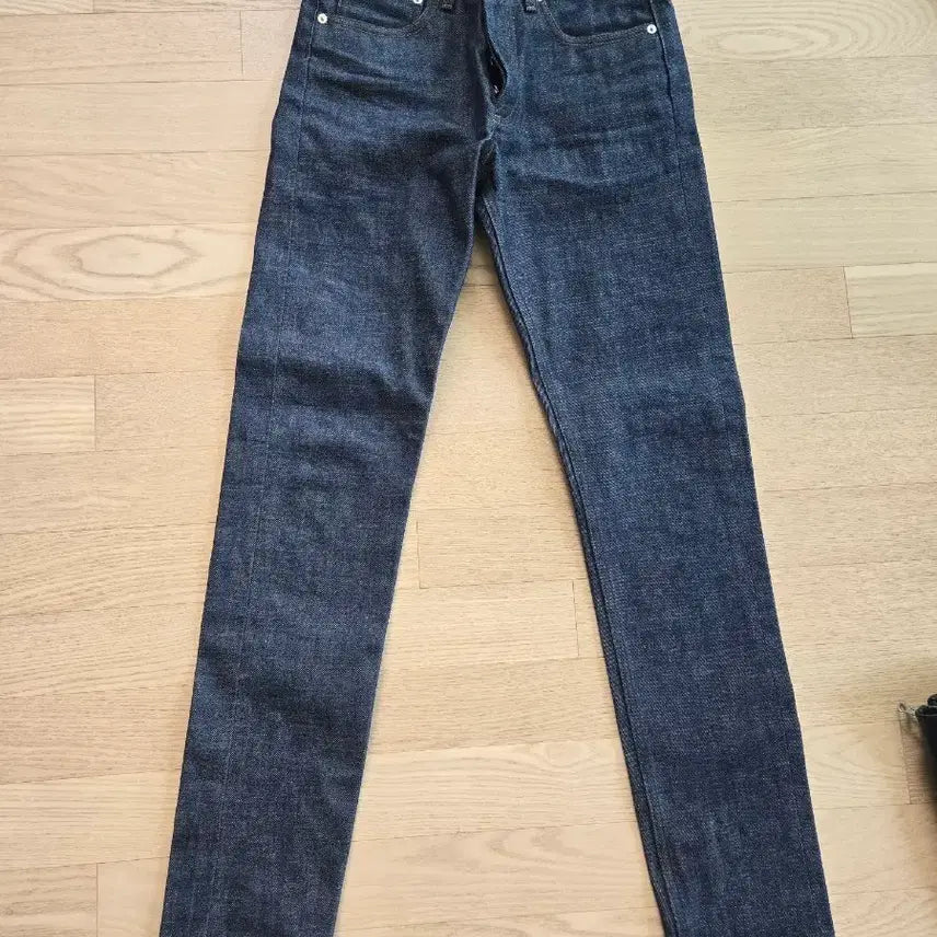 [BUNJANG] A.P.C. Petit New Standard Raw Denim Jeans / 아페쎄 쁘띠 뉴 스탠다드 생지데님