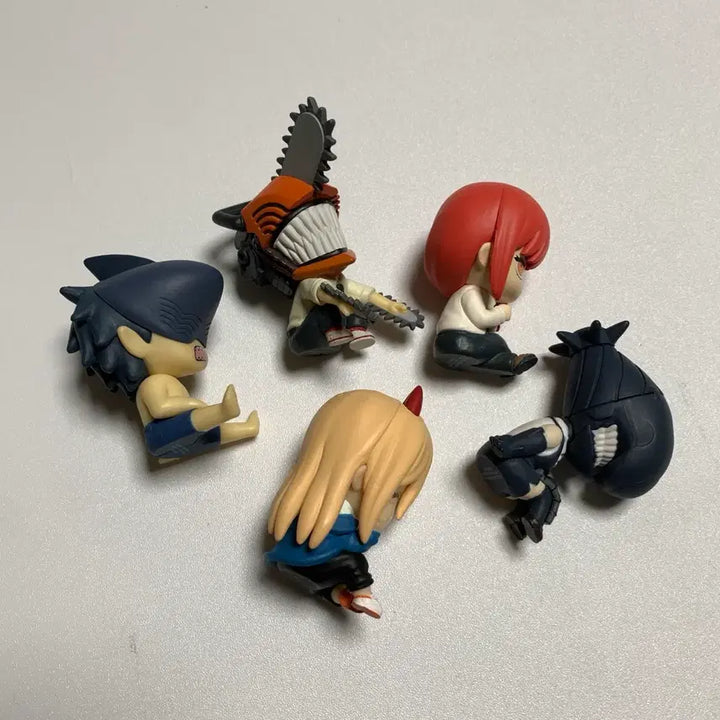 [BUNJANG] Chainsaw Man Shoulder Sit Gacha Figures (Set of 5) / 체인소맨 가챠 어깨쿵 5종일괄