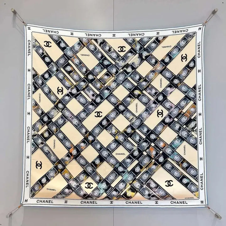 [BUNJANG] Chanel Silk Scarf Ivory Logo Pattern / 샤넬 스카프