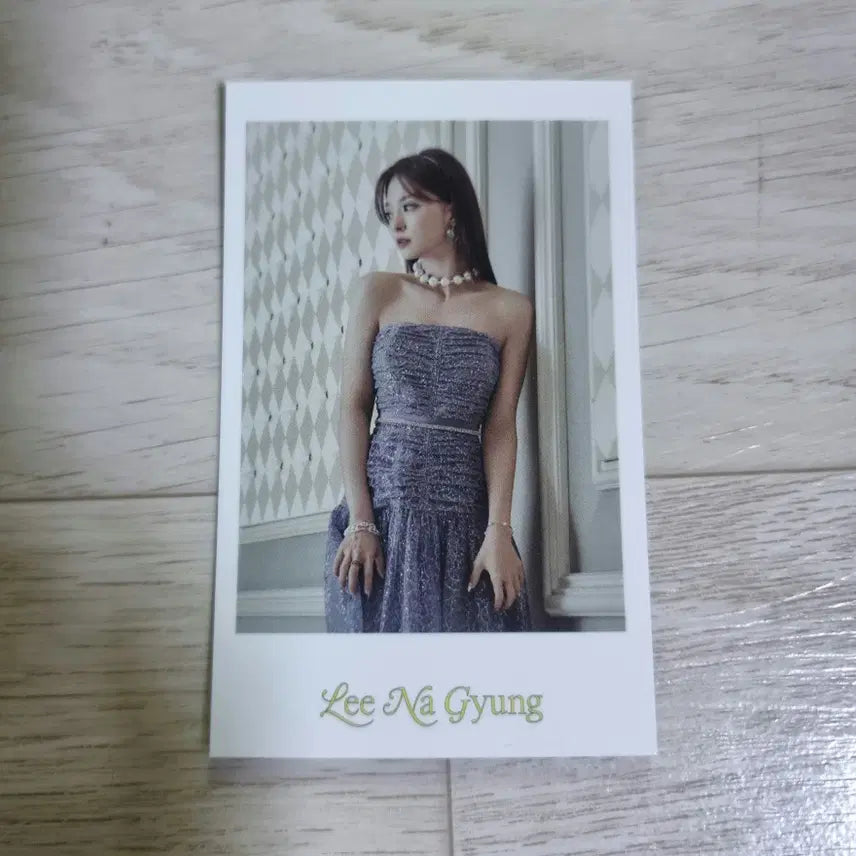 [BUNJANG] fromis_9 Nakyung DM Weverse Pre-order Exclusive Polaroid / (나경)프로미스나인 디엠 위버스 예구 특전 (폴라로이드) 판매