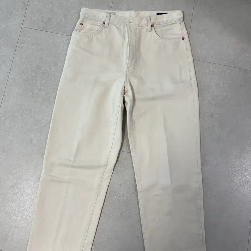 [BUNJANG] DEMIL HOLLYWOOD SLIM DENIM OFF WHITE (ECRU JEANS) / (32)데밀 LOT.026 헐리우드 슬림 데님 오프 화이트(에크루진)