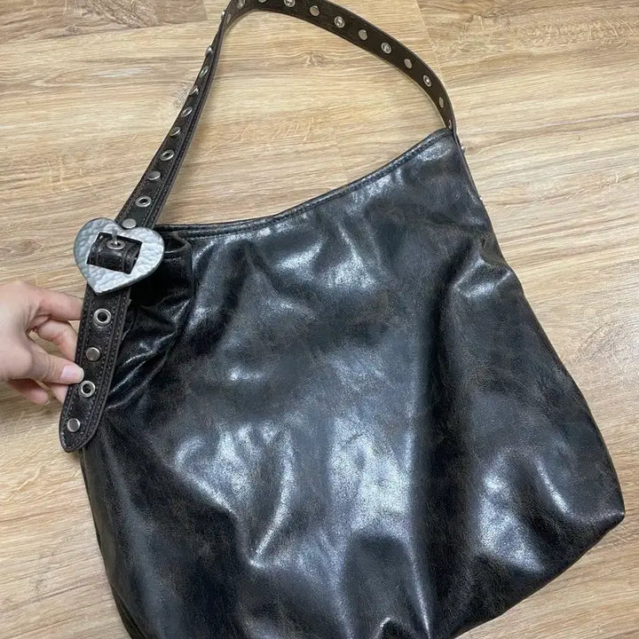 [BUNJANG] Zara Heart Buckle Shoulder Bag Brown / 자라 하트버클 숄더백