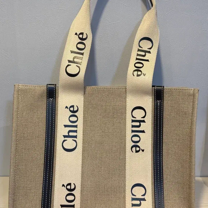 [BUNJANG] Chloé Woody Medium Tote Bag White Blue / 끌로에 우디백 미디움 화이트 블루 토트백