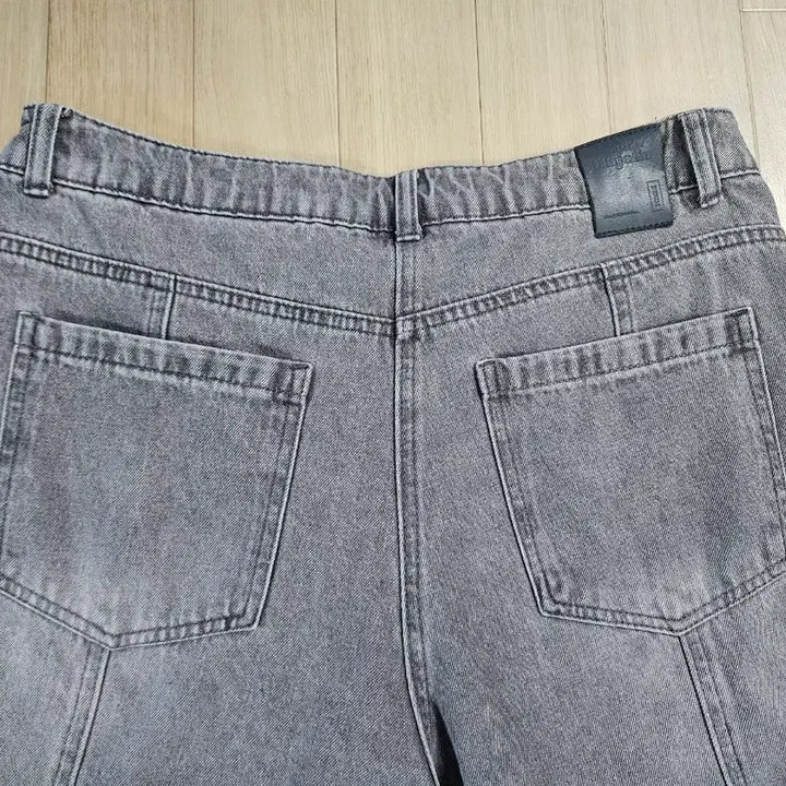 [BUNJANG] Atelier Majolie Wide Denim Shorts Size 86 / 아뜰리에 마졸리 와이드 데님반바지 86