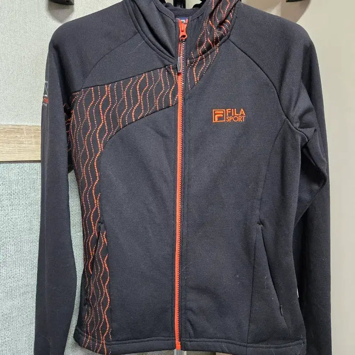 [BUNJANG] Fila Sport Hooded Zip-up Jacket / 휠라 스포츠  후드집업