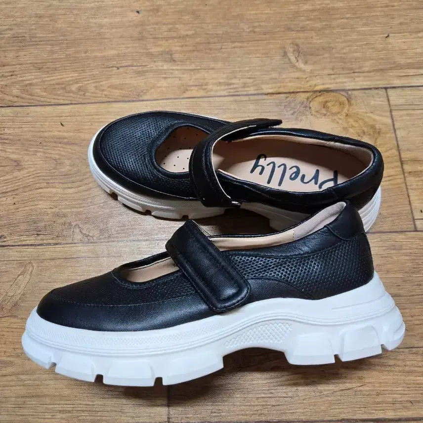 [BUNJANG] Prairie Black Mary Jane Sneakers / 프레리 블랙 메리제인 스니커즈  235