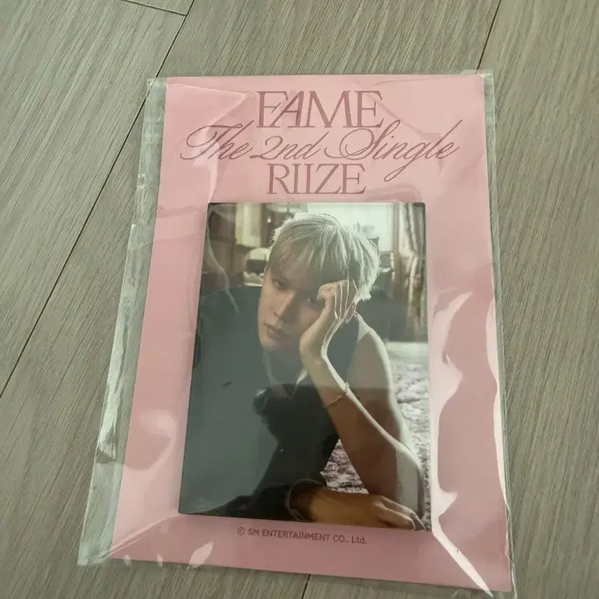 [BUNJANG] RIIZE Eunseok FAME Photomagnet (Sealed) / 라이즈 은석 페임 포토마그넷 원가 이하 미개봉