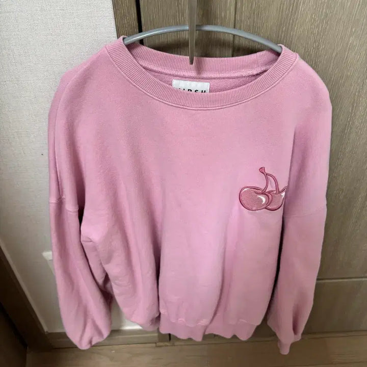 [BUNJANG] Kirsh Pink Sweatshirt Size 1 / 키르시 핑크 맨투맨 1사이즈