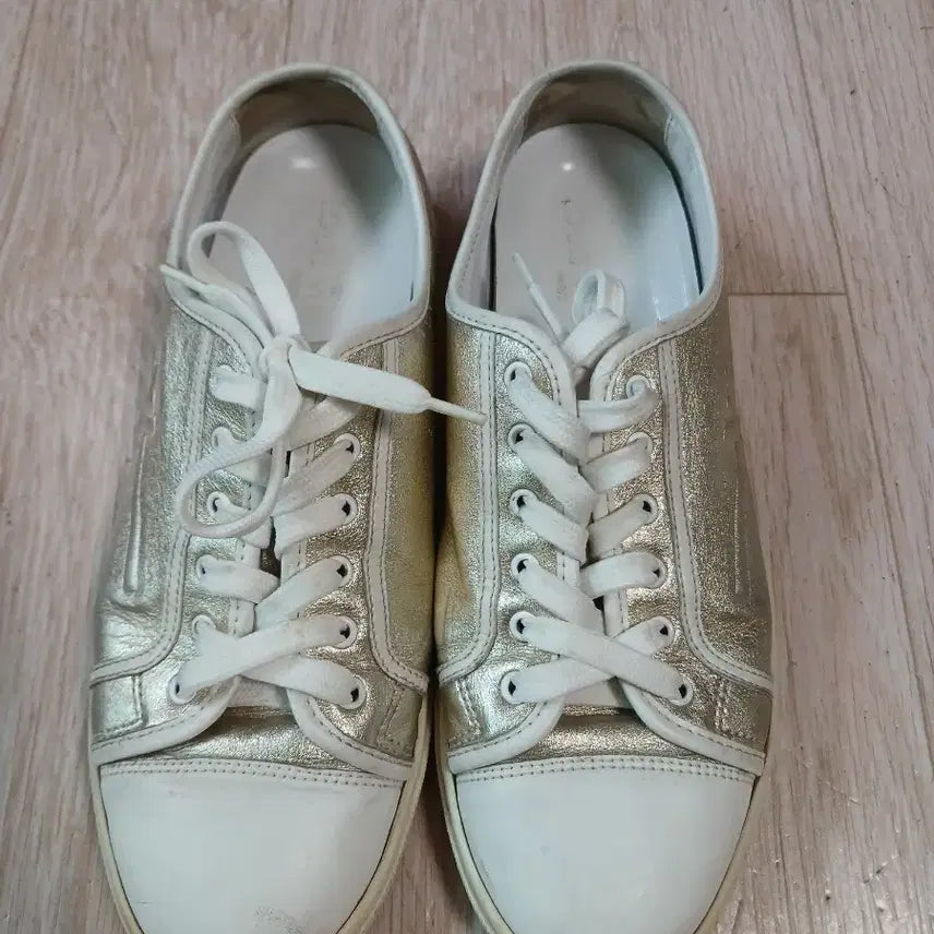 [BUNJANG] Louis Vuitton Sneakers - Size 36 (230) / 루이비통 스니커즈