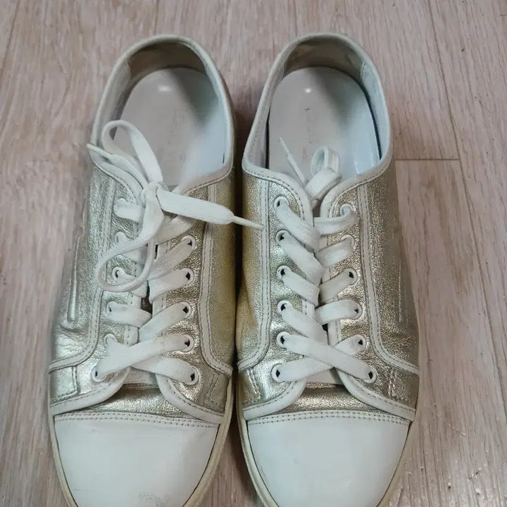 [BUNJANG] Louis Vuitton Sneakers - Size 36 (230) / 루이비통 스니커즈