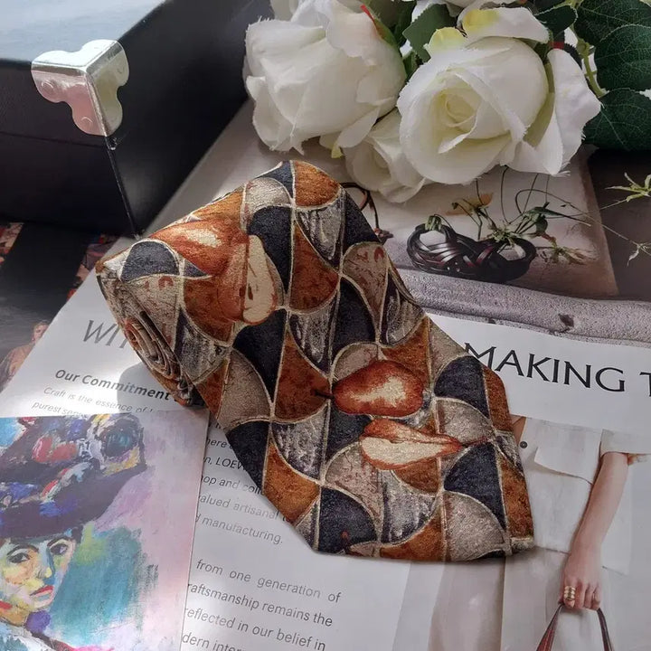 [BUNJANG] Ermenegildo Zegna Silk Geometric Pattern Necktie Brown 9.7cm / 에르메네질도 제냐 실크 브라운 패턴 넥타이 9.7cm A+등급 K2635