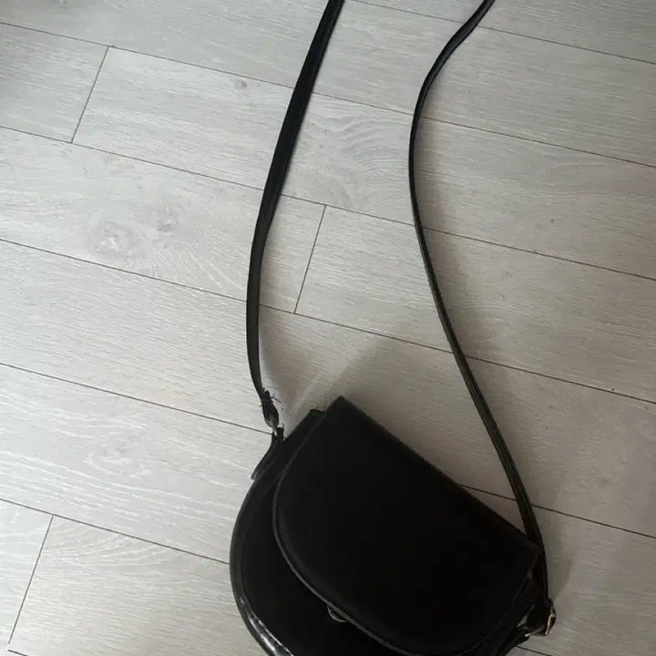 [BUNJANG] Black Mini Shoulder Bag Crossbody Bag / 블랙 미니 숄더백 크로스백