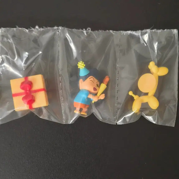 [BUNJANG] UY Awesome Moments Cheolsu Figure / [UY/미개봉] 3.8cm 짱구 피규어 어썸 모먼트 철수