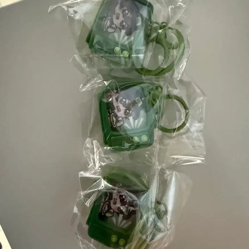 [BUNJANG] Pixelie Retro TV Keyring / 픽셀리 래트로 티비 키링 교환