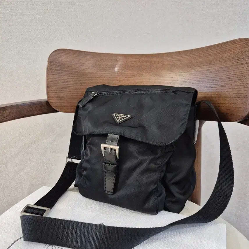 [BUNJANG] Prada One-Pocket Messenger Crossbody Bag / 프라다 메신저백, 원포켓 크로스백