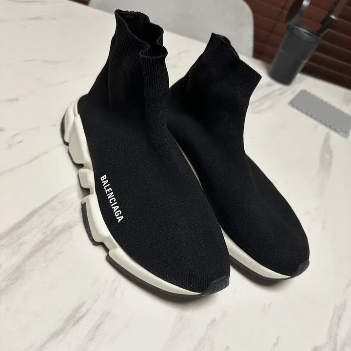 [BUNJANG] Balenciaga Speed Trainer Black White / 발렌시아가 스피드 트레이너 블랙 화이트 265mm 팝니다.