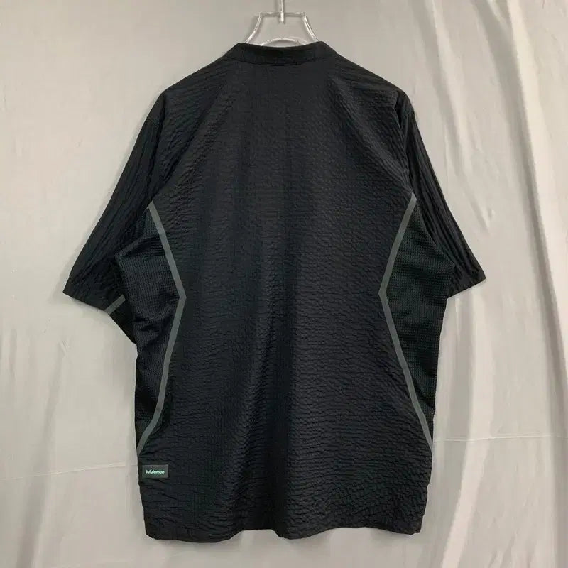 [BUNJANG] Lululemon Lightweight Hiking Oversized Short Sleeve Shirt / M 룰루레몬 라이트웨이트 하이킹 오버사이즈 반팔 셔츠