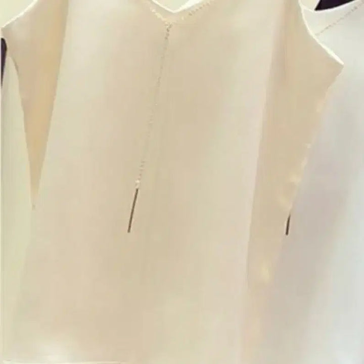 [BUNJANG] Chain Strap Sleeveless Top - S Size, Light Beige / 체인 나시