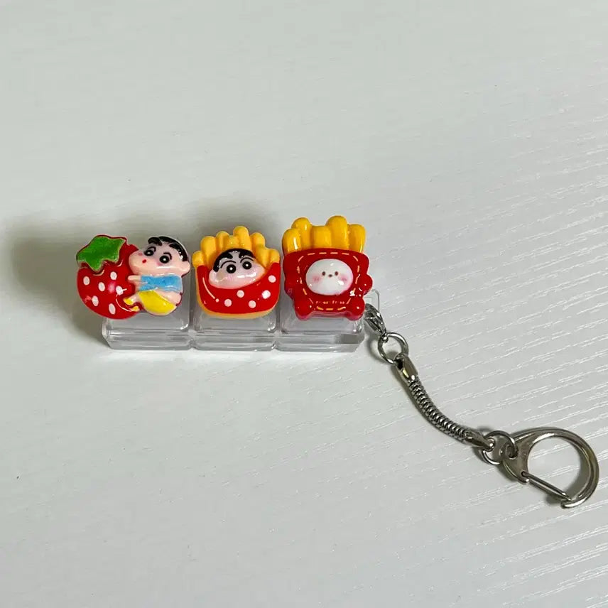 [BUNJANG] Crayon Shin-chan LED Keycap Keychain / 짱구 LED 키캡 키링