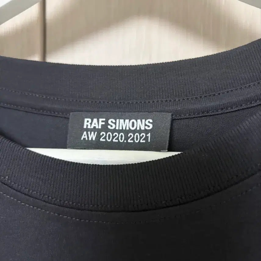 [BUNJANG] Raf Simons Solar Youth Black Short Sleeve T-Shirt Size S / 라프시몬스 Solar Youth 블랙 반팔 티셔츠 S