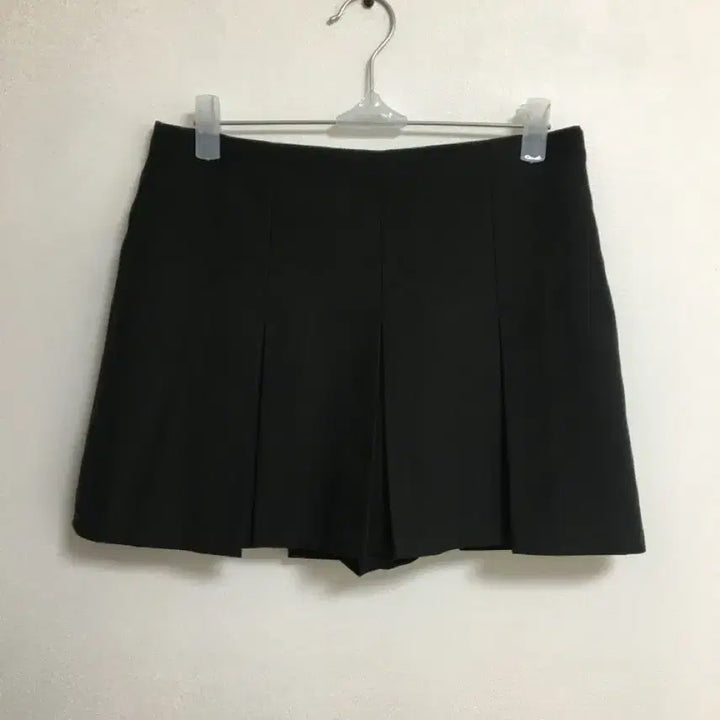 [BUNJANG] Black Up Pleated Skirt Pants / 블랙업 알던 플리츠 스커트팬츠