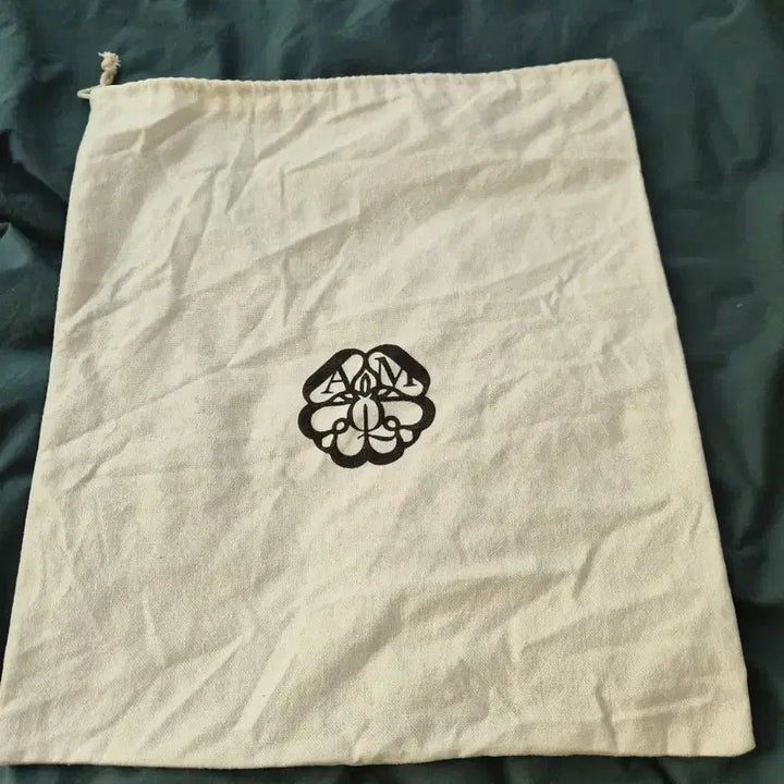 [BUNJANG] Alexander McQueen Dust Bag Pouch / 알렉산더 맥퀸 더스트백 파우치