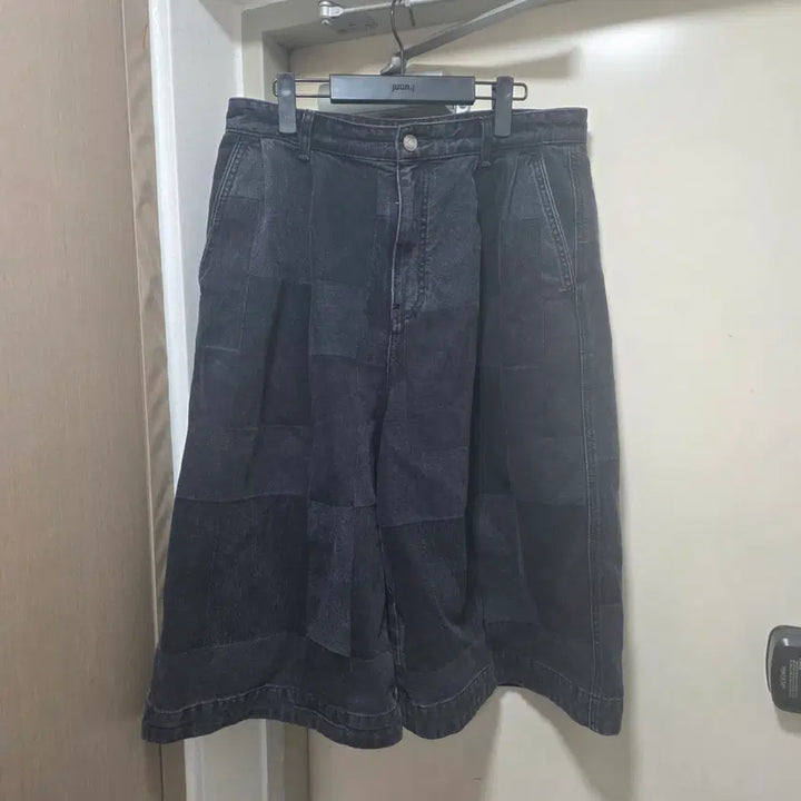 [SOLD OUT] [준지]25ss 자카드 데님 버뮤다(46)