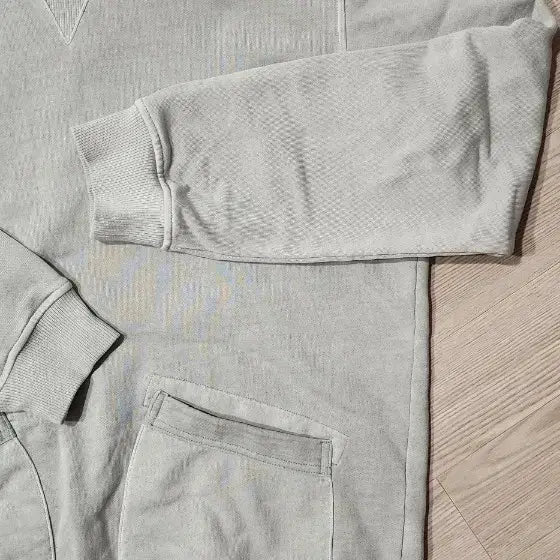[BUNJANG] SERIES Garment Washing Vintage Hoodie 100 / 시리즈 가먼트워싱 빈티지 후드티 100