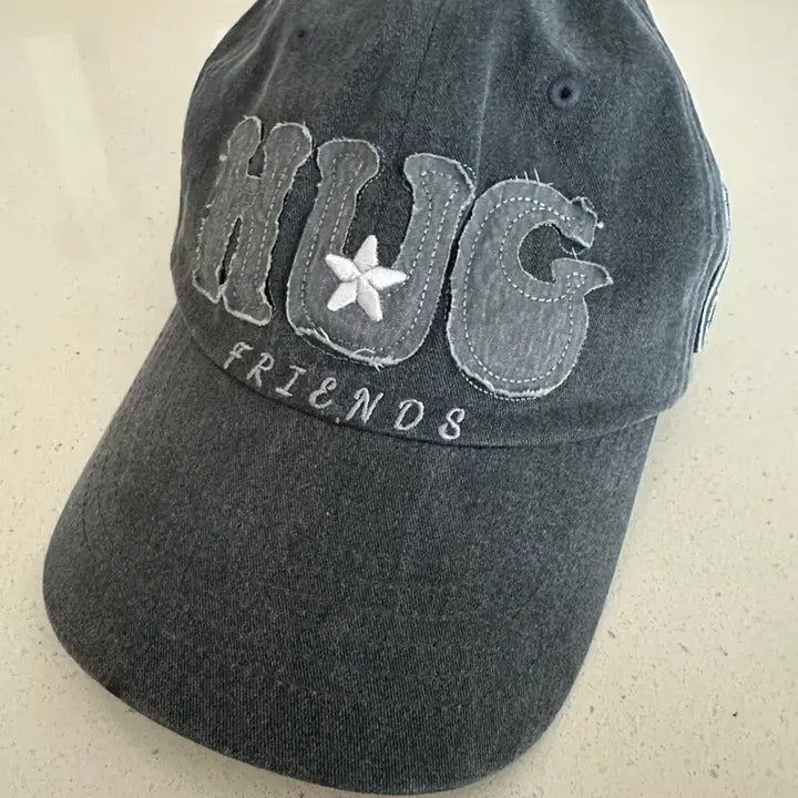[BUNJANG] Hug Your Skin Charcoal Ball Cap / 허그유어스킨 챠콜 모자 볼캡 판매
