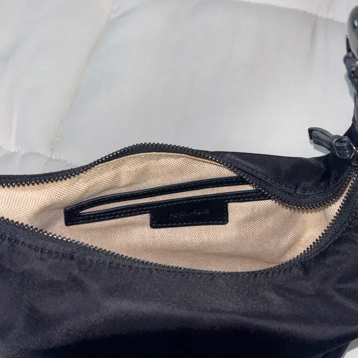 [BUNJANG] Archive Appk Love Moon Shoulder Bag Nylon Black / 아카이브앱크 러브문 백 나일론 블랙 숄더백