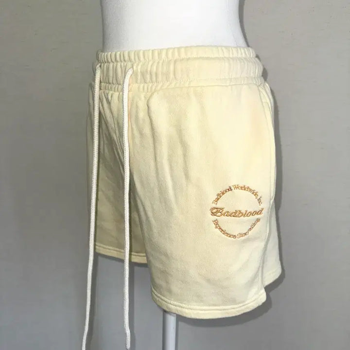 [BUNJANG] Bad Blood Banding Logo Shorts / 배드블러드) 밴딩 로고 쇼츠