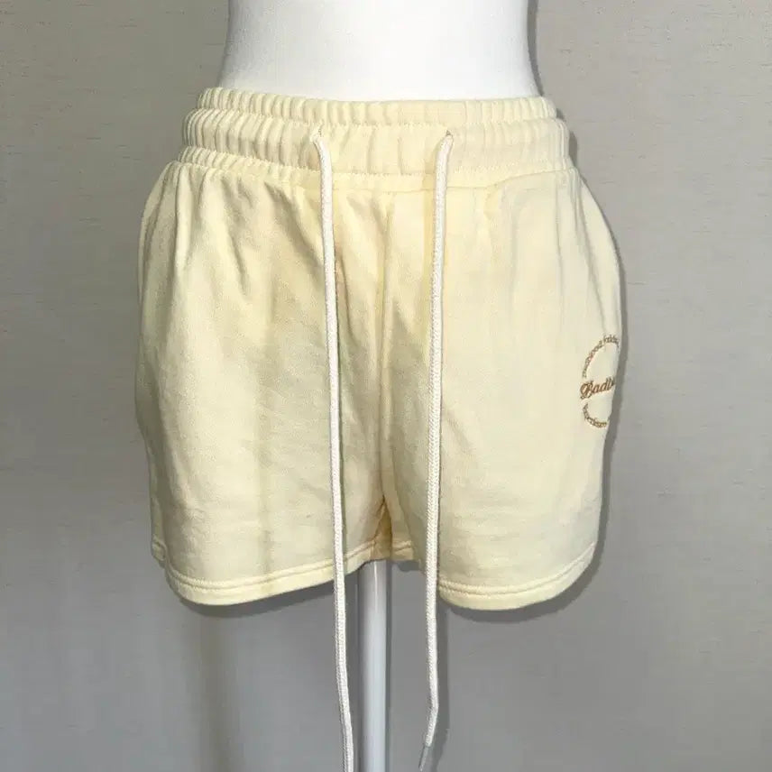 [BUNJANG] Bad Blood Banding Logo Shorts / 배드블러드) 밴딩 로고 쇼츠