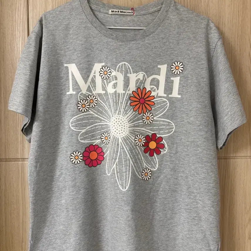 [BUNJANG] Mardi Mercredi Grey Flower Short Sleeve T-Shirt / 마르디 메크르디 회색 플라워 반팔티 새상품