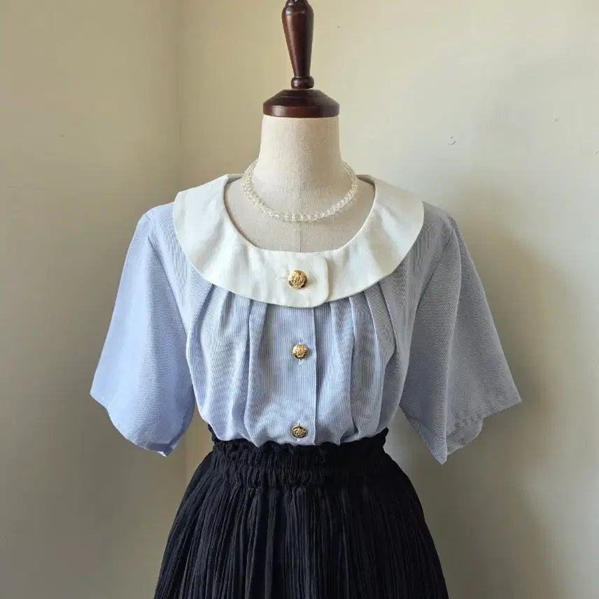 [BUNJANG] Blue Stripe Gold Button Blouse / 블루 스트라이프 금장 단추 블라우스