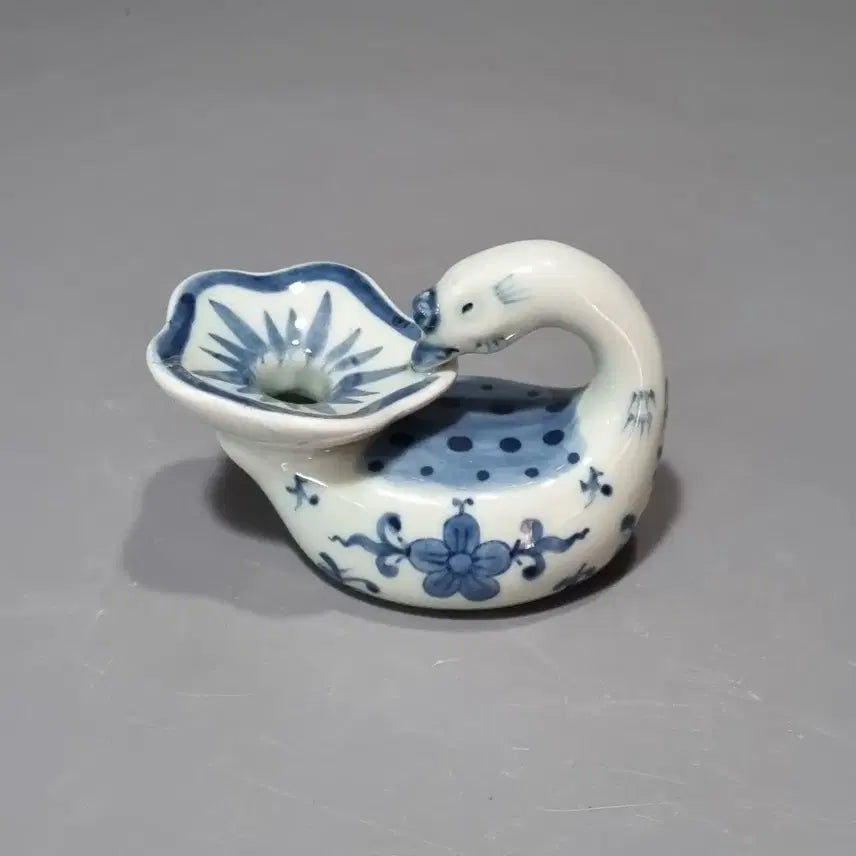 [SOLD OUT] 청화 백자 오리 유등. 가로10.5세로6높이 8