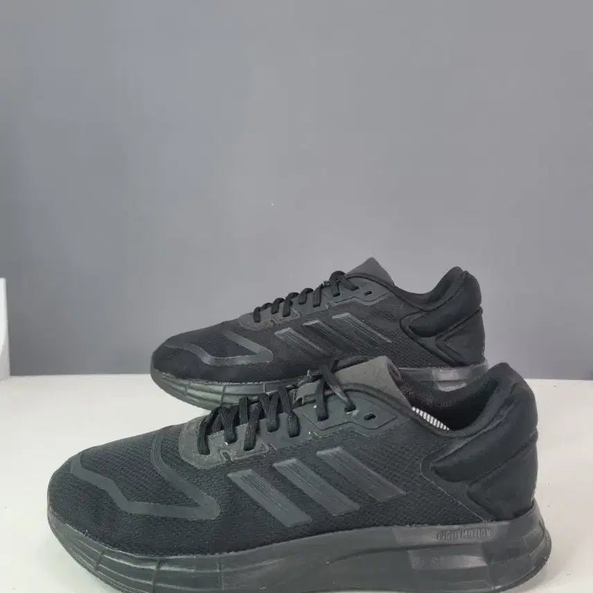 [SOLD OUT] 효자빈티지 260 아디다스 듀라모10 블랙