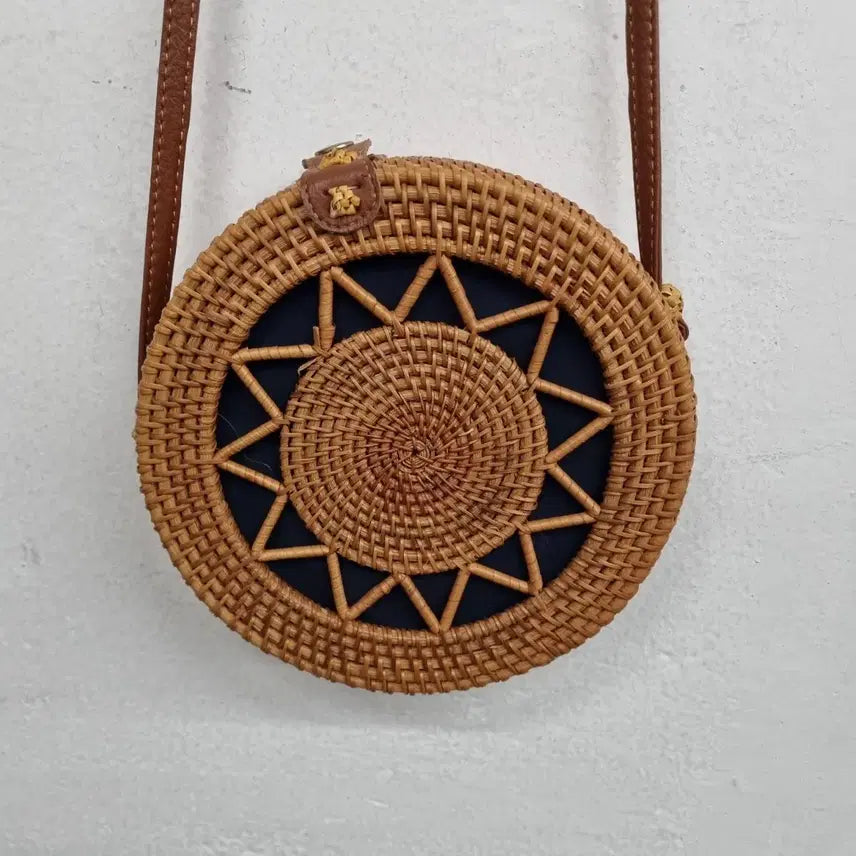 [BUNJANG] Rattan Crossbody Bag / [free size] 라탄 크로스백