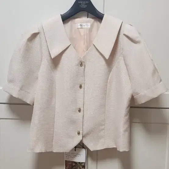 [BUNJANG] Short Sleeve Puff Sleeve Blouse / 반팔블라우스