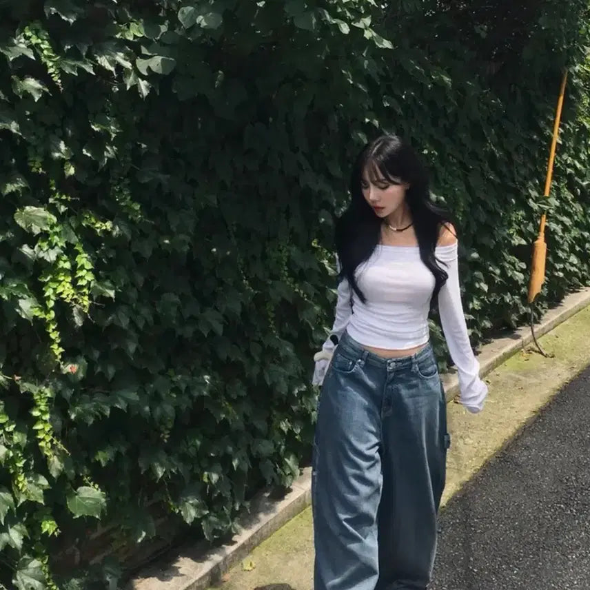 [BUNJANG] ABLY Layered Long Sleeve Off-Shoulder T-Shirt / 에이블 레이어드 긴팔 오프숄더 티셔츠