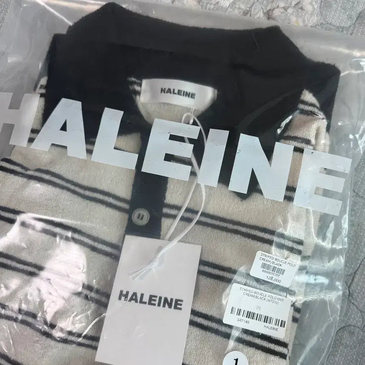 [BUNJANG] Allene Boucle Stripe Polo Knit Size 1 New / 알렌느 부클 스트라이프 폴로니트 1사이즈 새상품