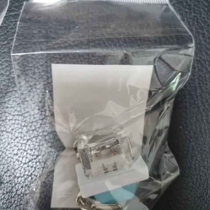 [BUNJANG] Endfield Last Ride Lara Keycap Keyring / 엔드필드 라스트라이드 라라 키캡 키링 판매