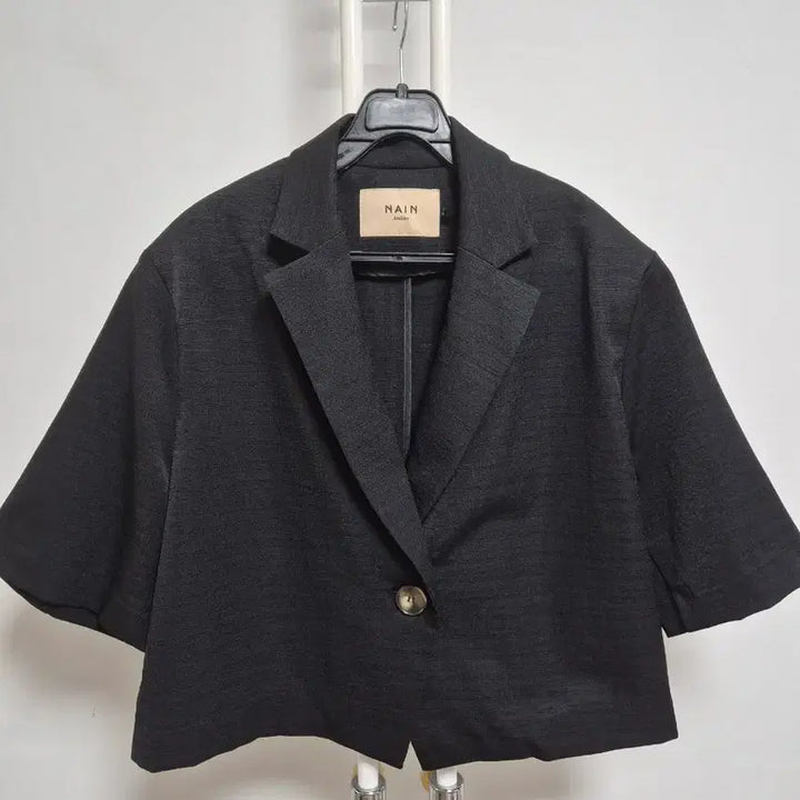 [BUNJANG] NAIN Black Short-Sleeve Cropped Jacket / NAIN 나인 블랙 반팔 크롭 자켓